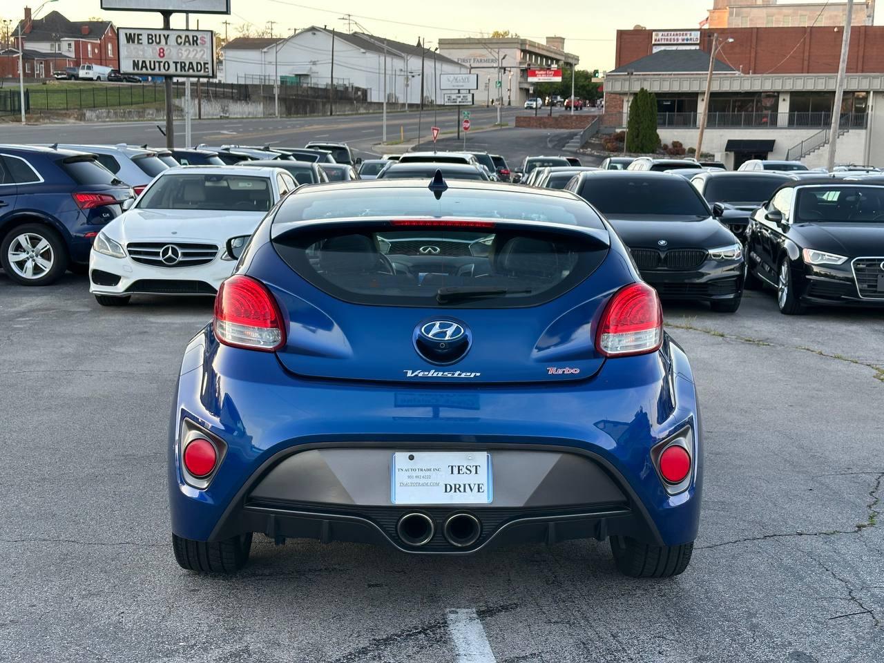 Hyundai Veloster Turbo 6AT 2016