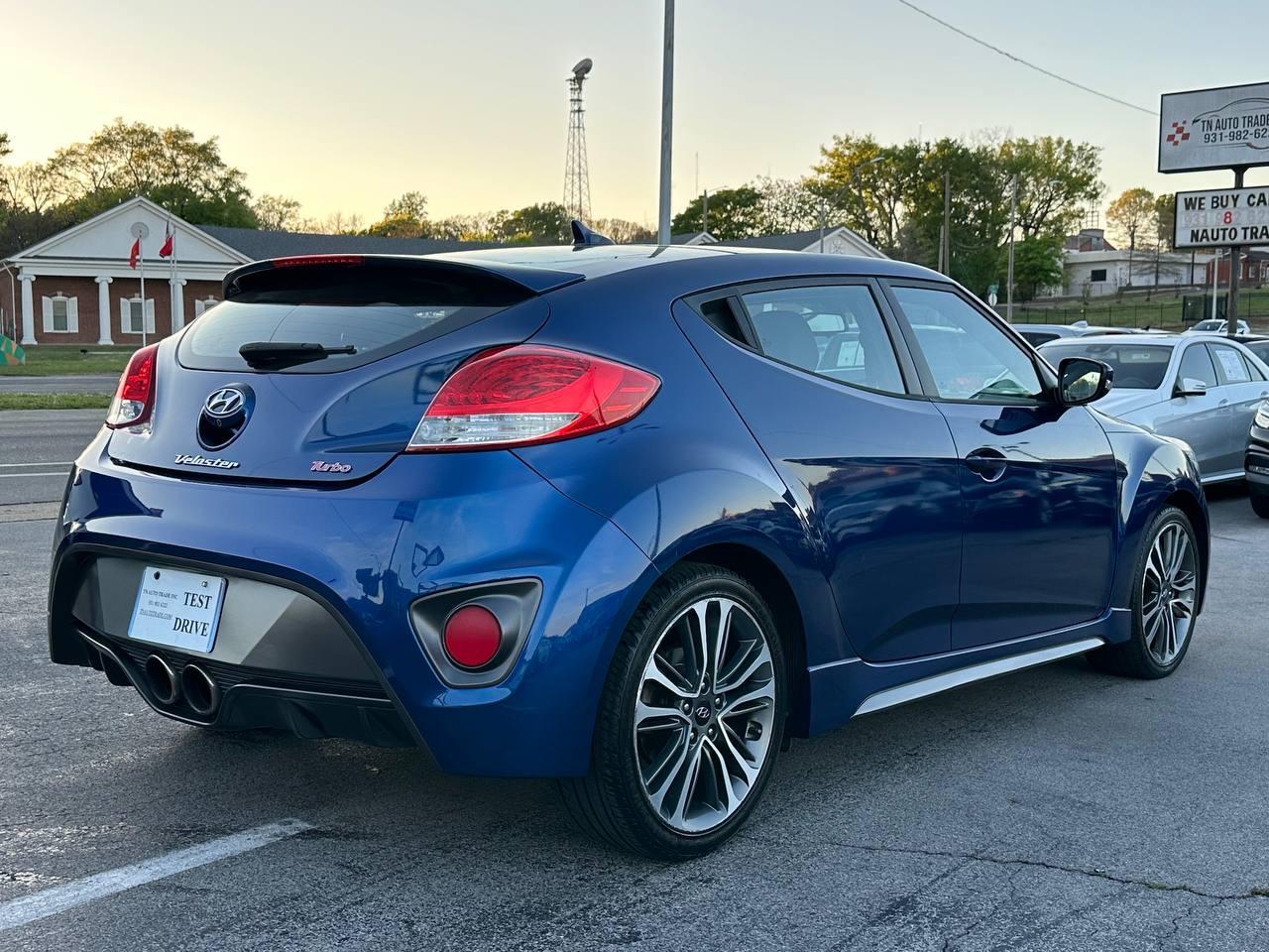 Hyundai Veloster Turbo 6AT 2016