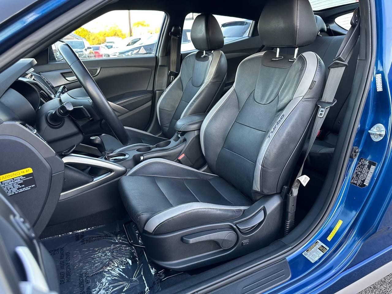 Hyundai Veloster Turbo 6AT 2016