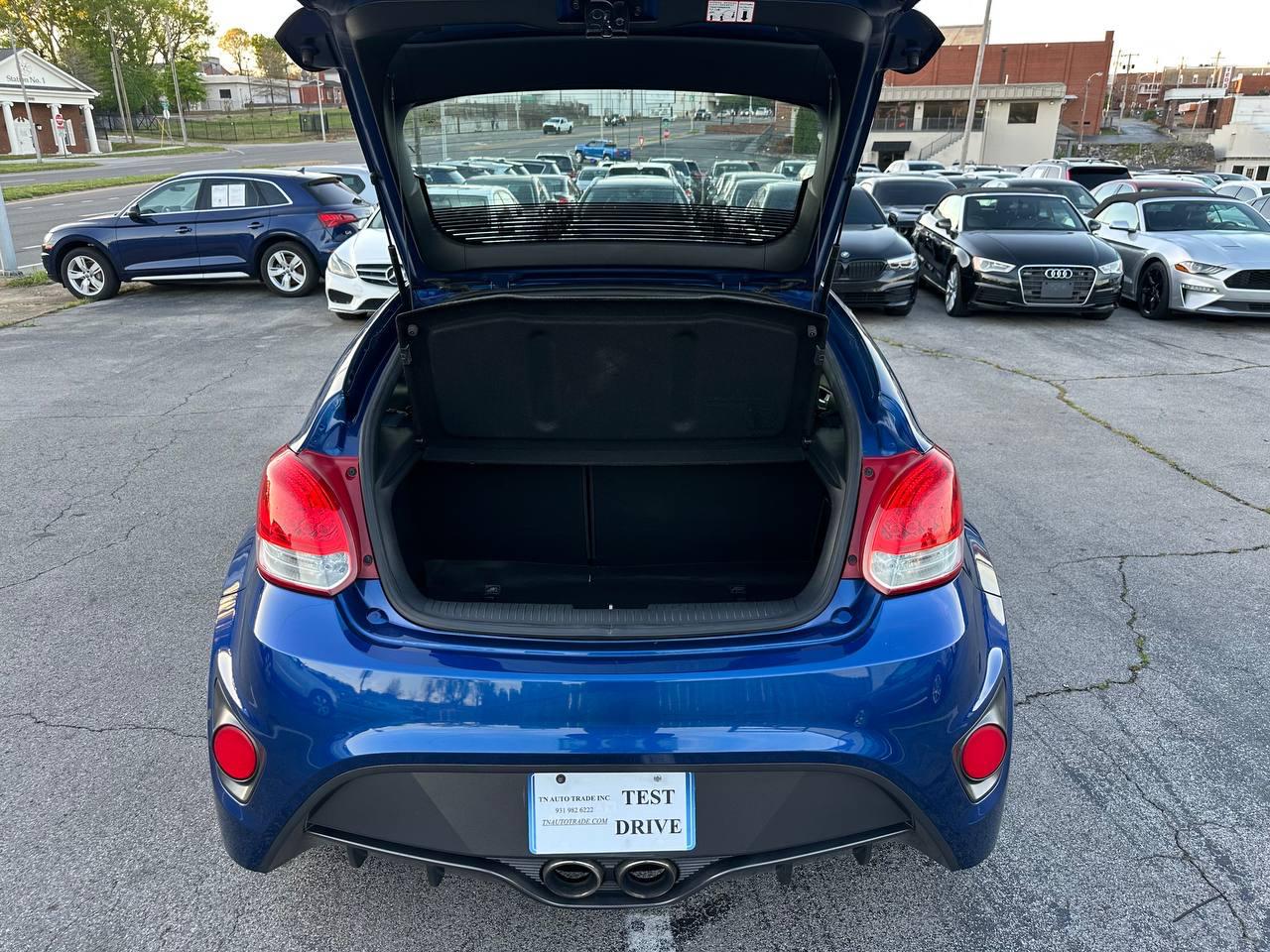 Hyundai Veloster Turbo 6AT 2016