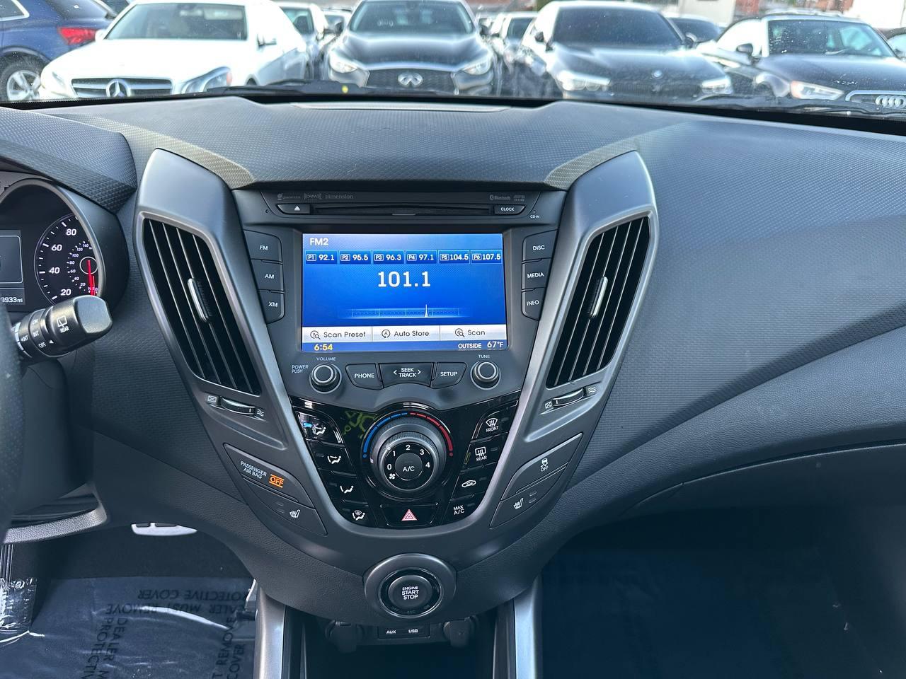 Hyundai Veloster Turbo 6AT 2016