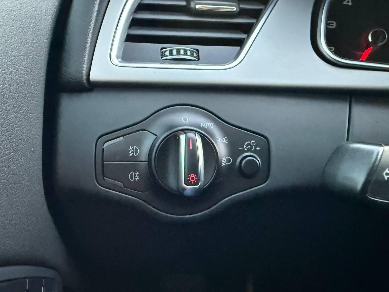 Audi A5 Coupe 2.0T quattro Tiptronic 2013