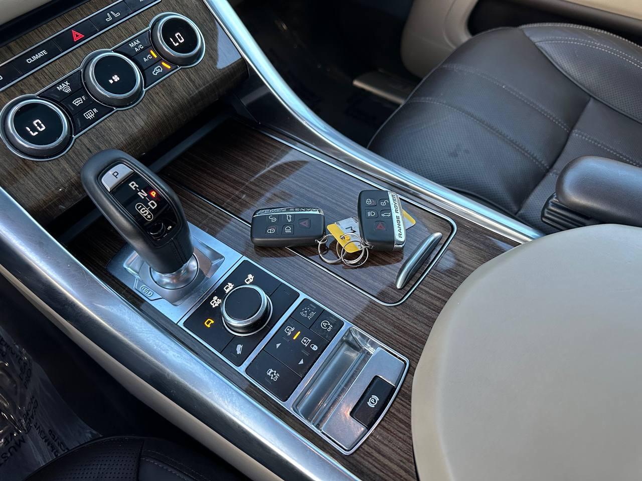 Land Rover Range Rover Sport HSE 2015