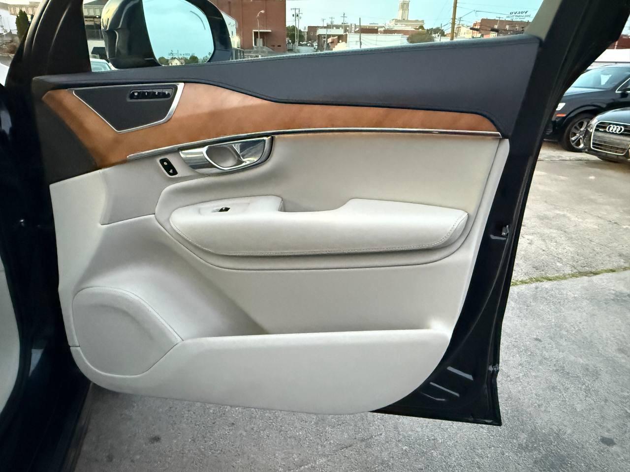 Volvo XC90 T6 Inscription AWD 2016