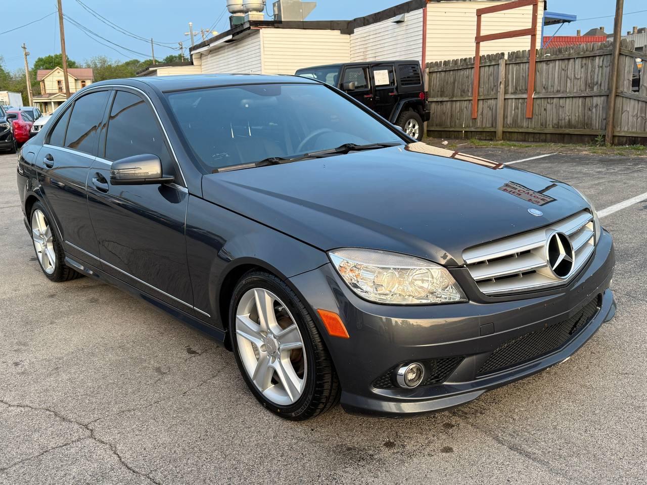 Mercedes-Benz C-Class C300 4MATIC Sport Sedan 2010
