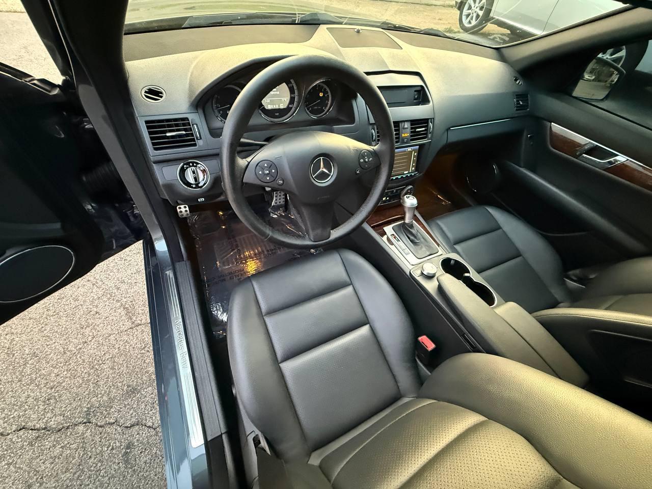 Mercedes-Benz C-Class C300 4MATIC Sport Sedan 2010