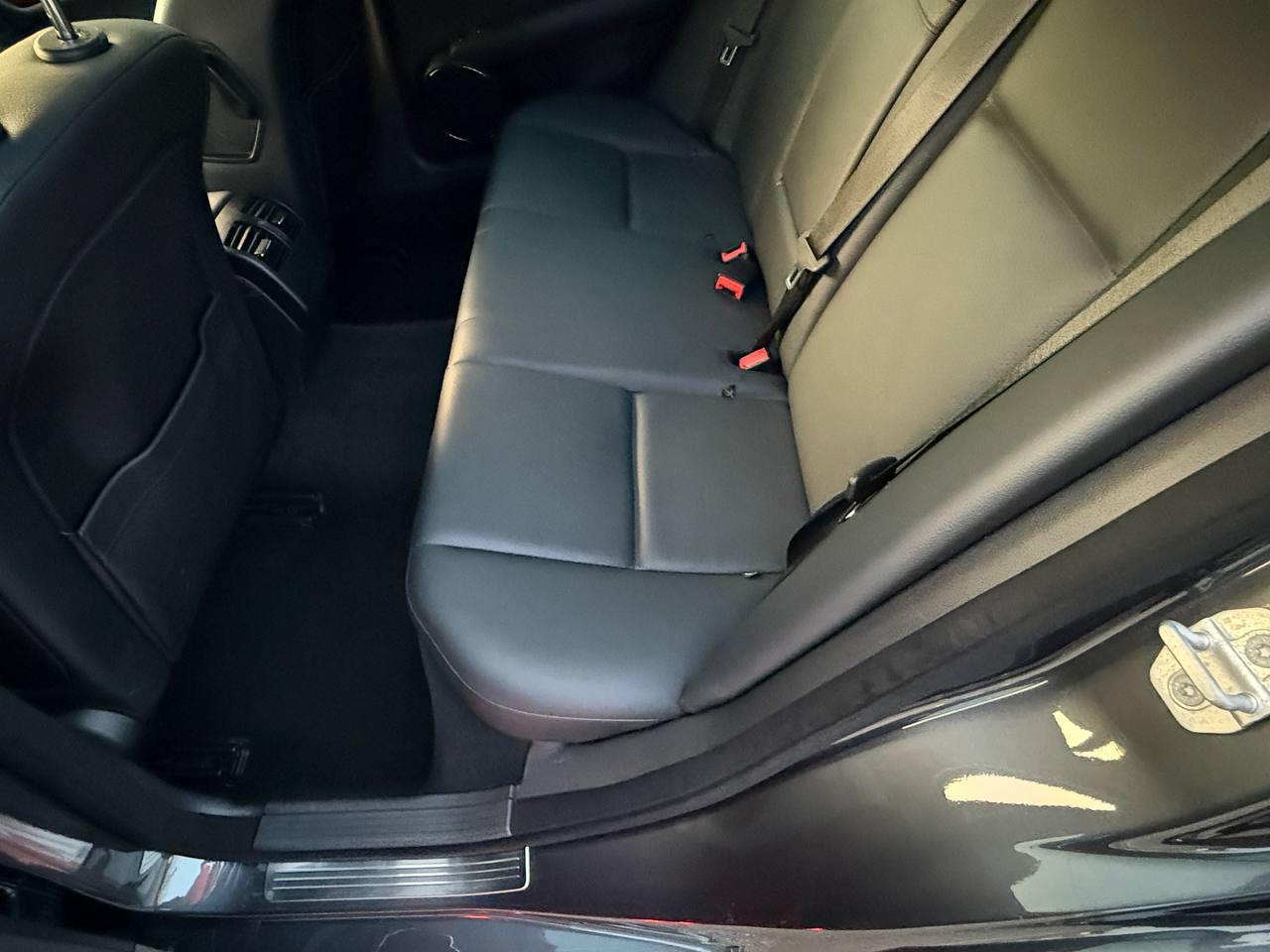 Mercedes-Benz C-Class C300 4MATIC Sport Sedan 2010