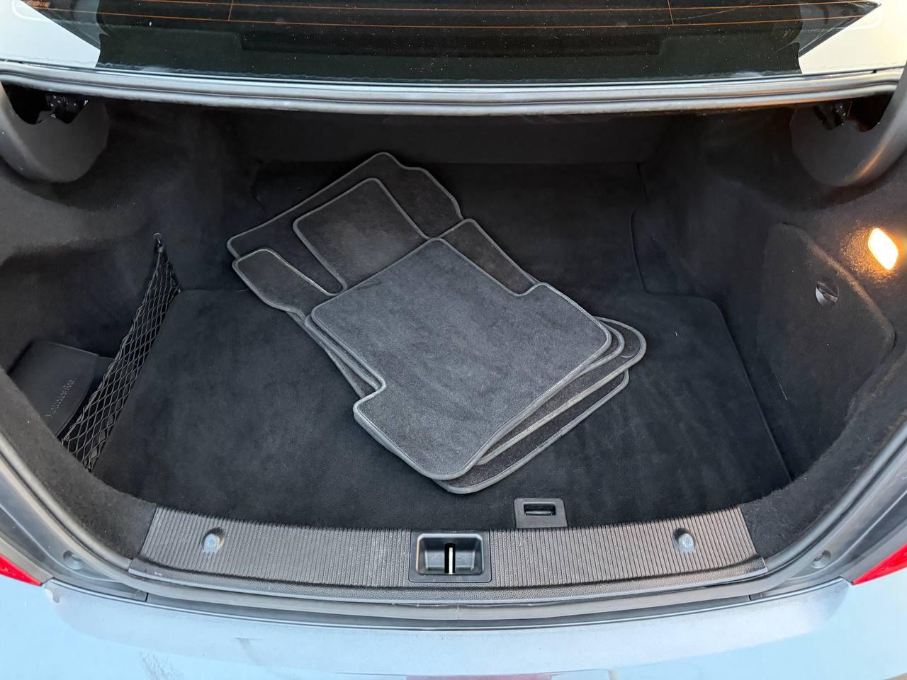 Mercedes-Benz C-Class C300 4MATIC Sport Sedan 2010