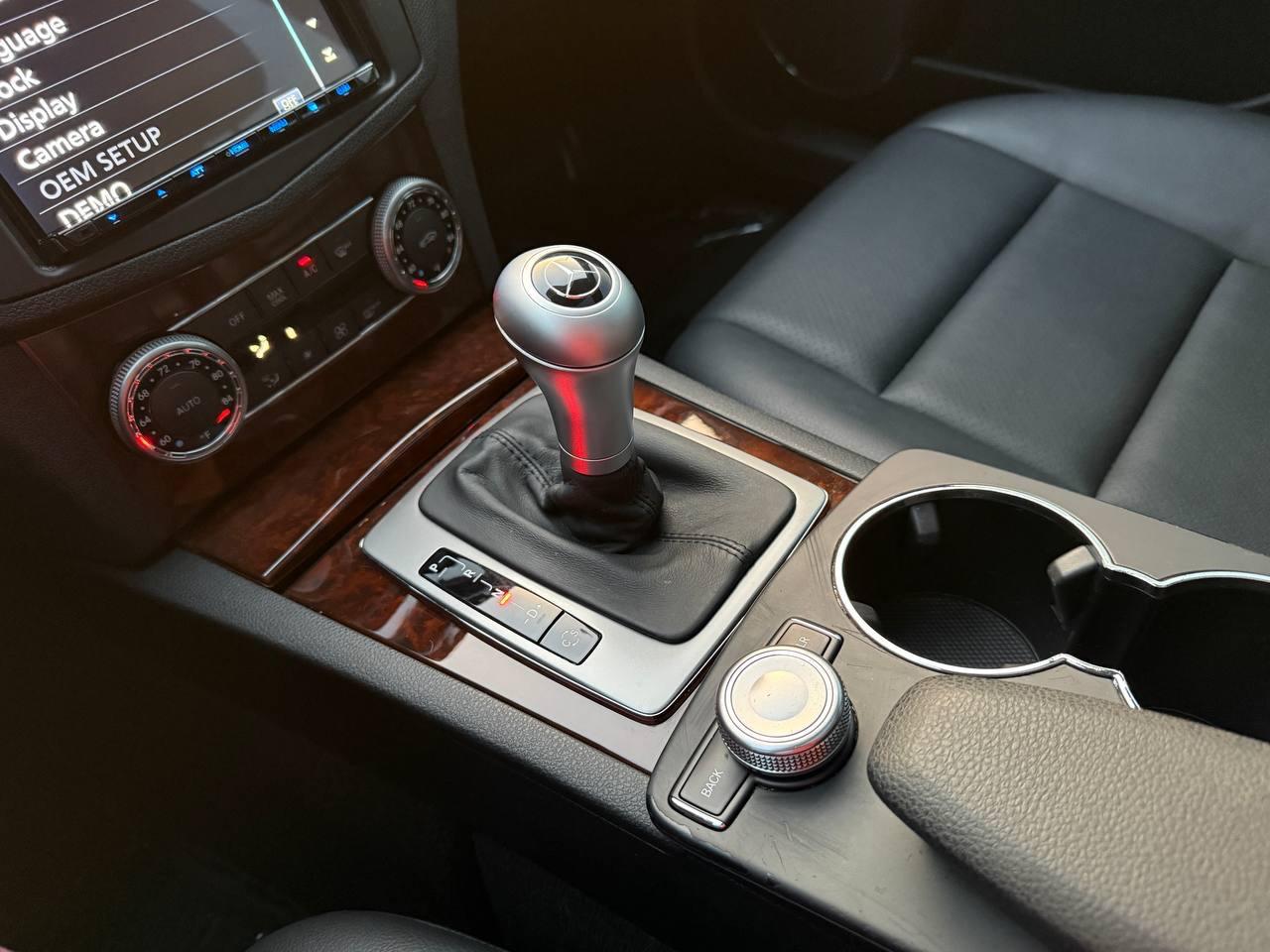 Mercedes-Benz C-Class C300 4MATIC Sport Sedan 2010