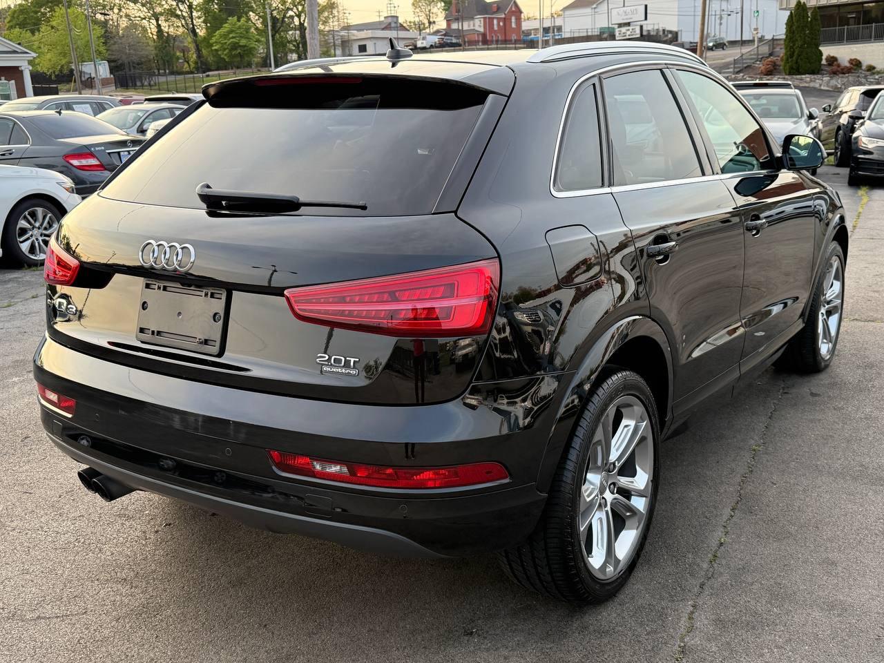 Audi Q3 2.0T quattro Premium Plus 2016