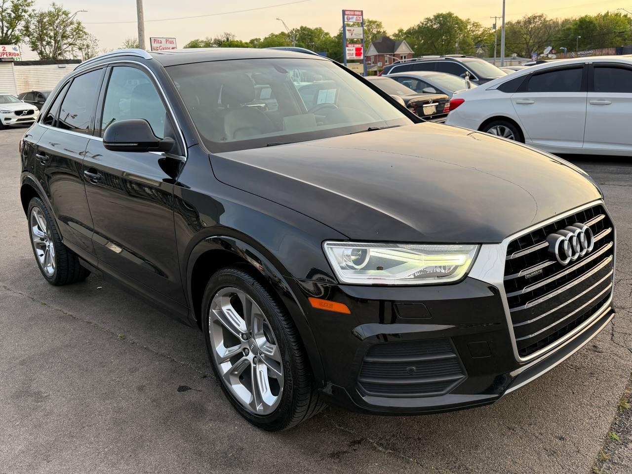 Audi Q3 2.0T quattro Premium Plus 2016