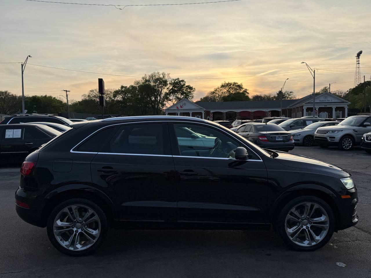 Audi Q3 2.0T quattro Premium Plus 2016
