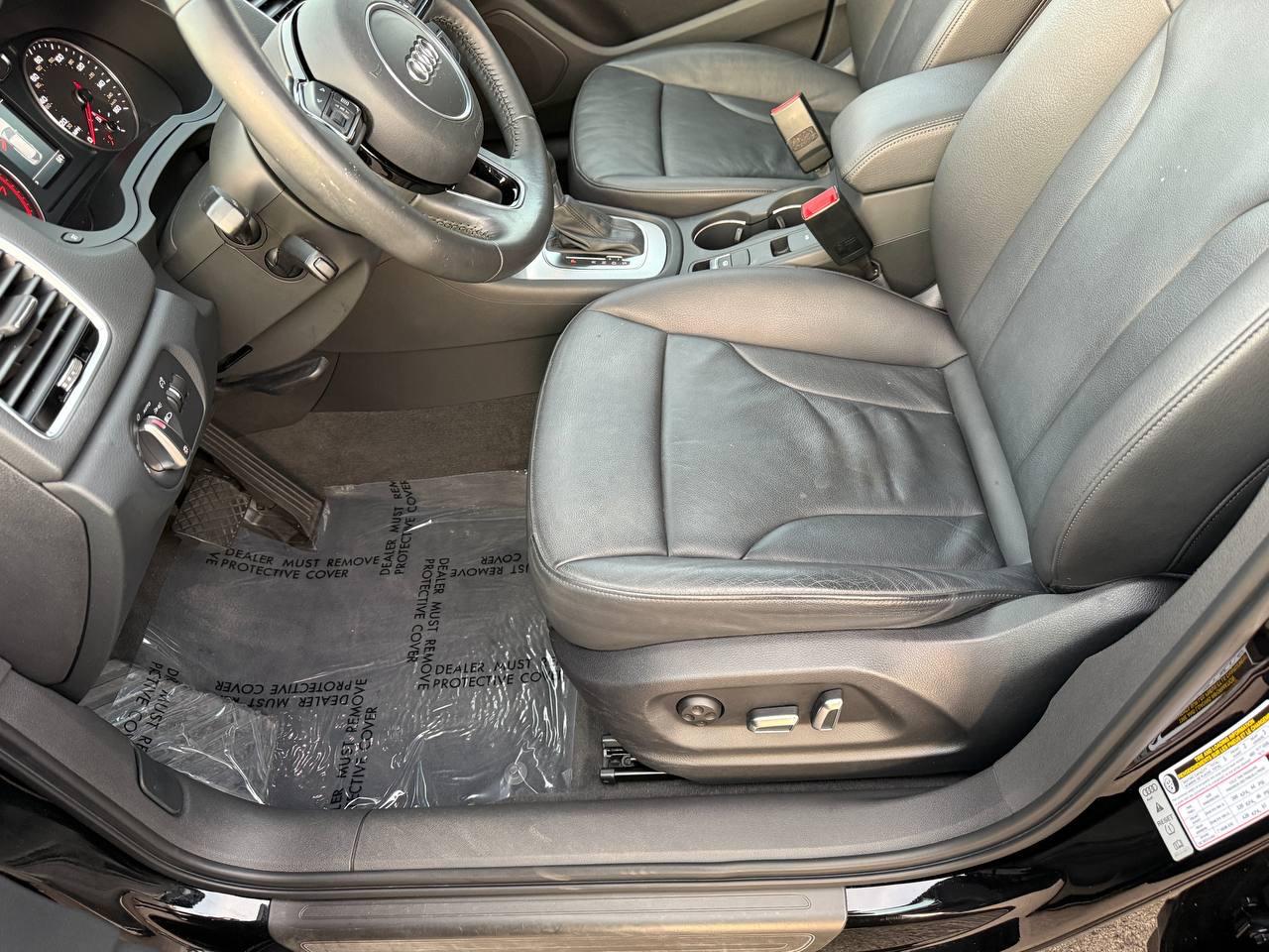 Audi Q3 2.0T quattro Premium Plus 2016