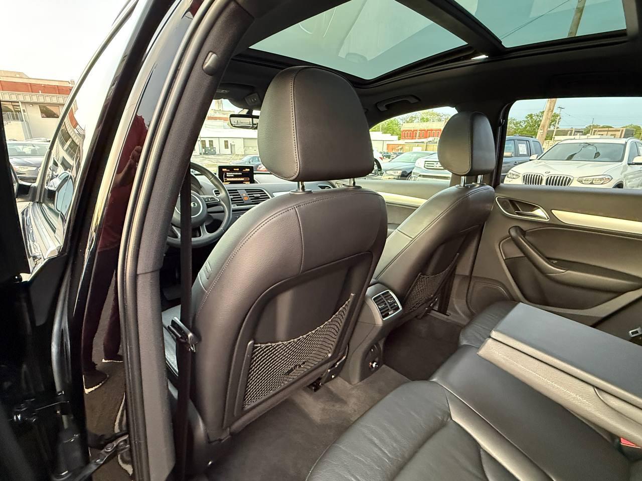 Audi Q3 2.0T quattro Premium Plus 2016