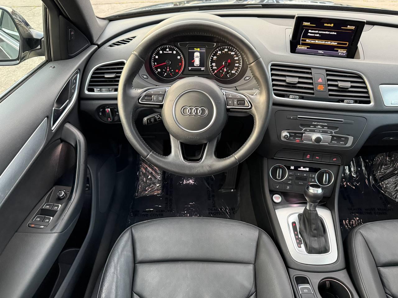 Audi Q3 2.0T quattro Premium Plus 2016