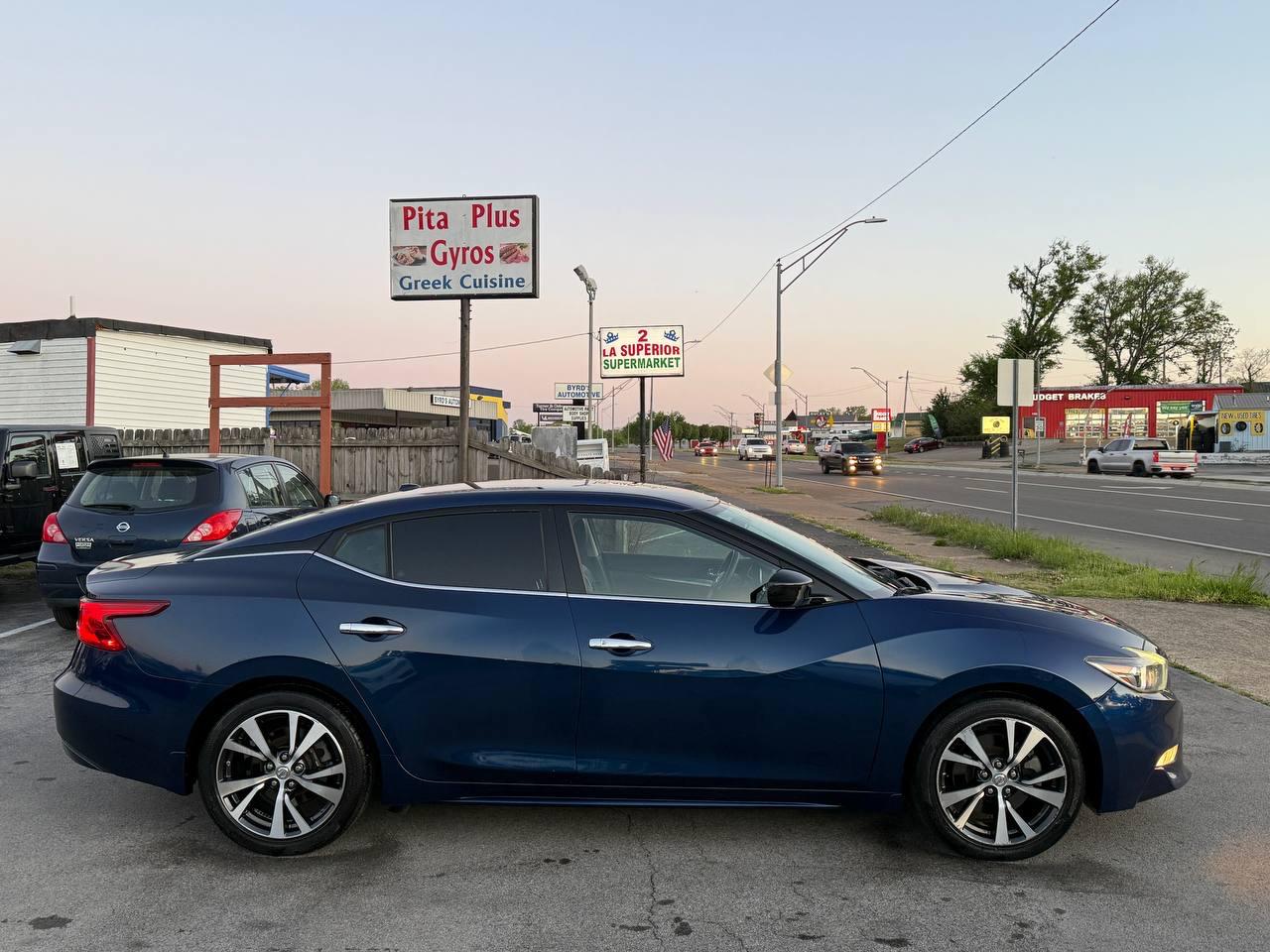 Nissan Maxima 3.5 S 2017