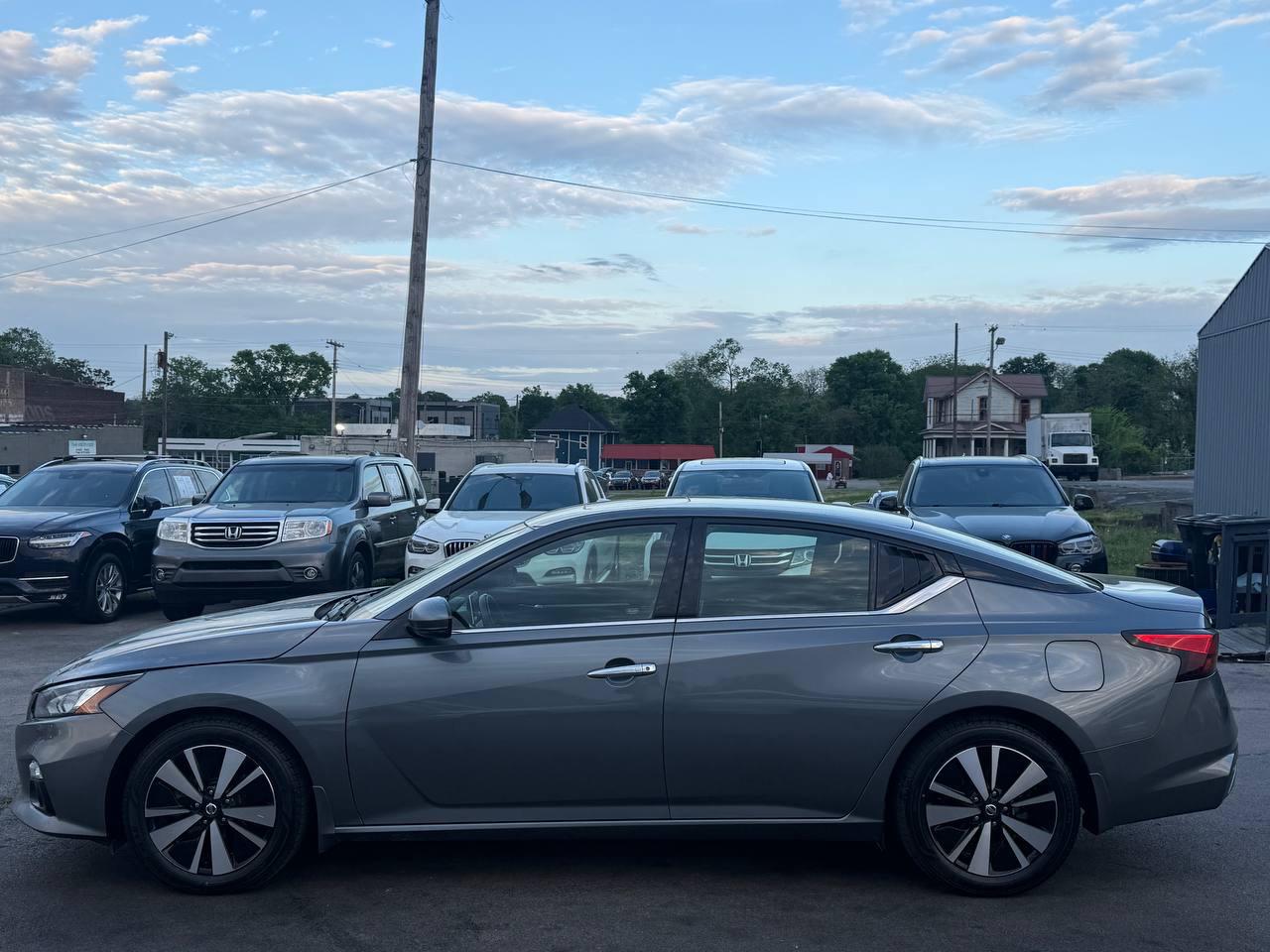 Nissan Altima 2.5 SL 2021