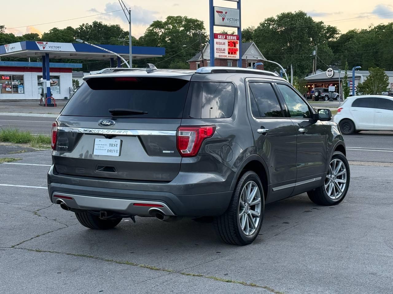 Ford Explorer Limited 4WD 2016