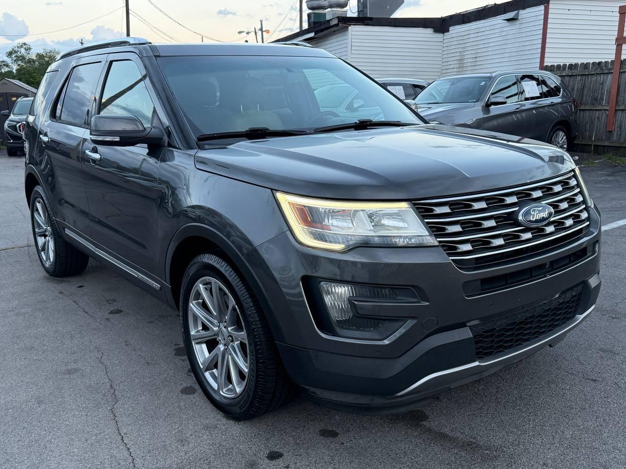 Ford Explorer Limited 4WD 2016