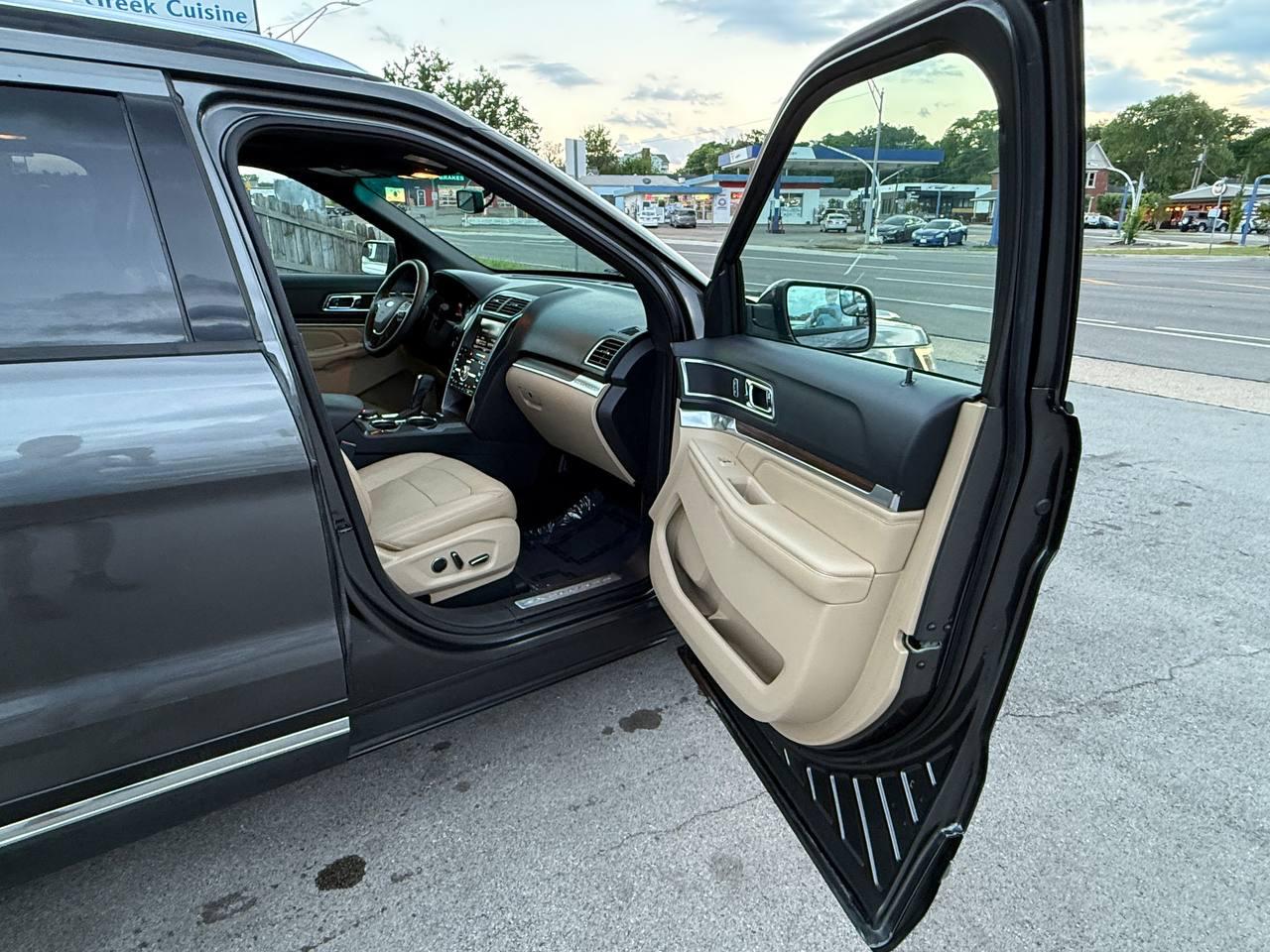 Ford Explorer Limited 4WD 2016