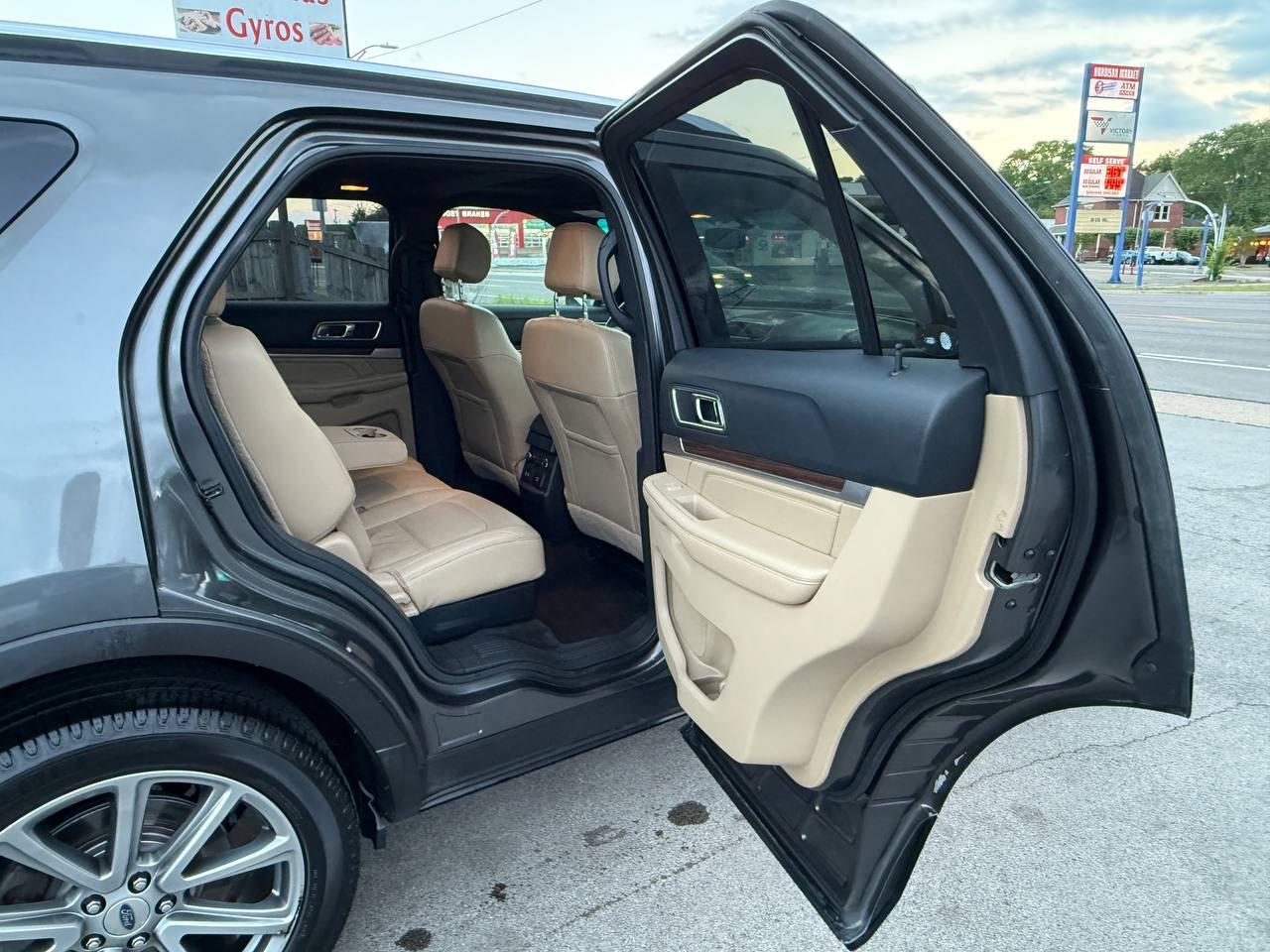 Ford Explorer Limited 4WD 2016