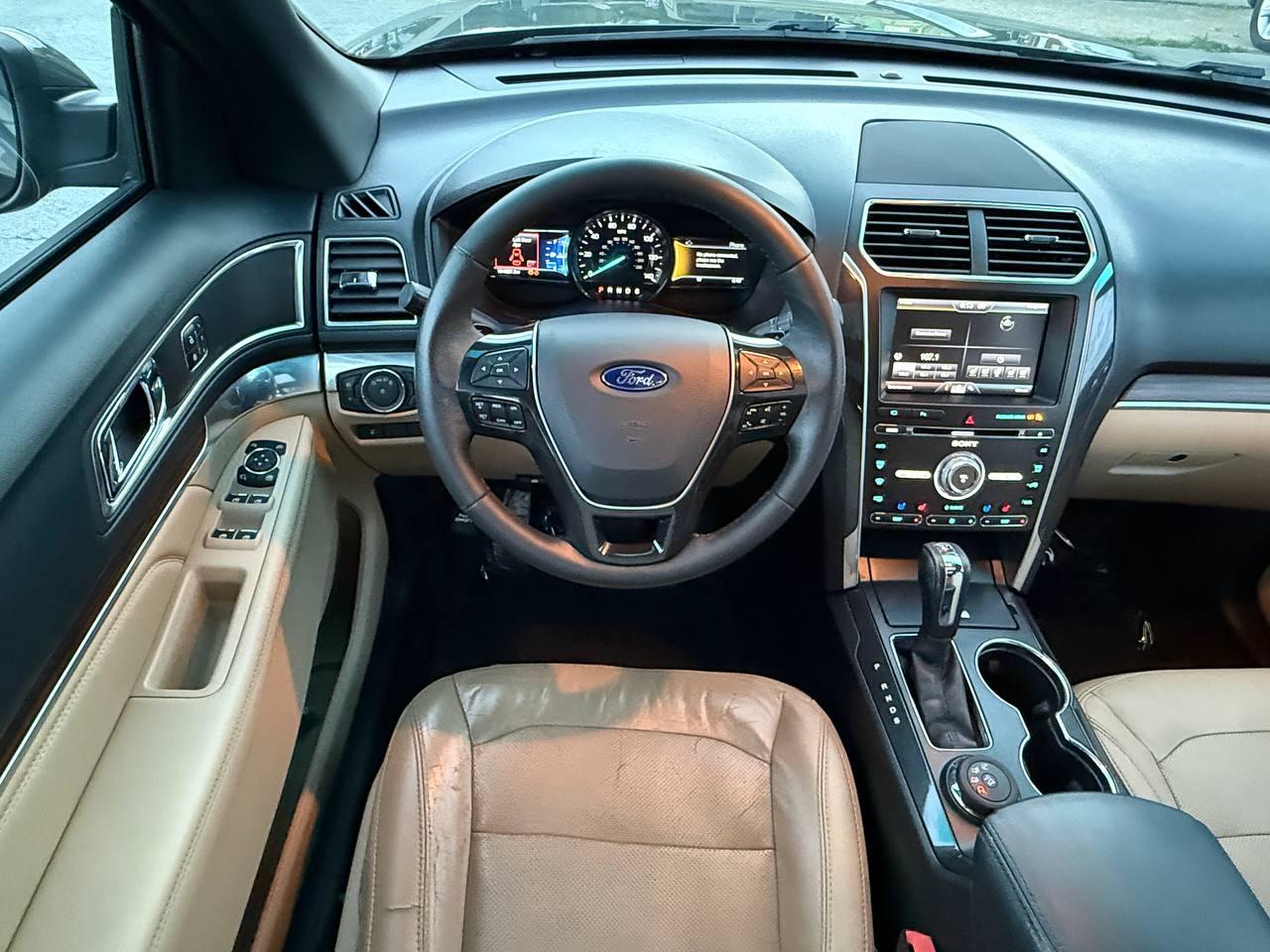 Ford Explorer Limited 4WD 2016