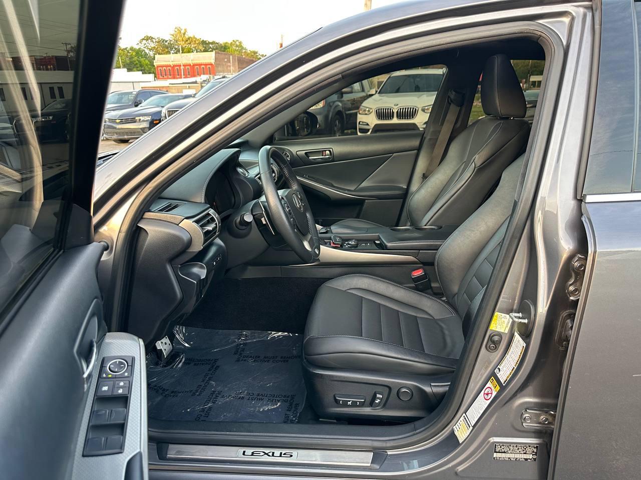 Lexus IS 350 RWD 2014