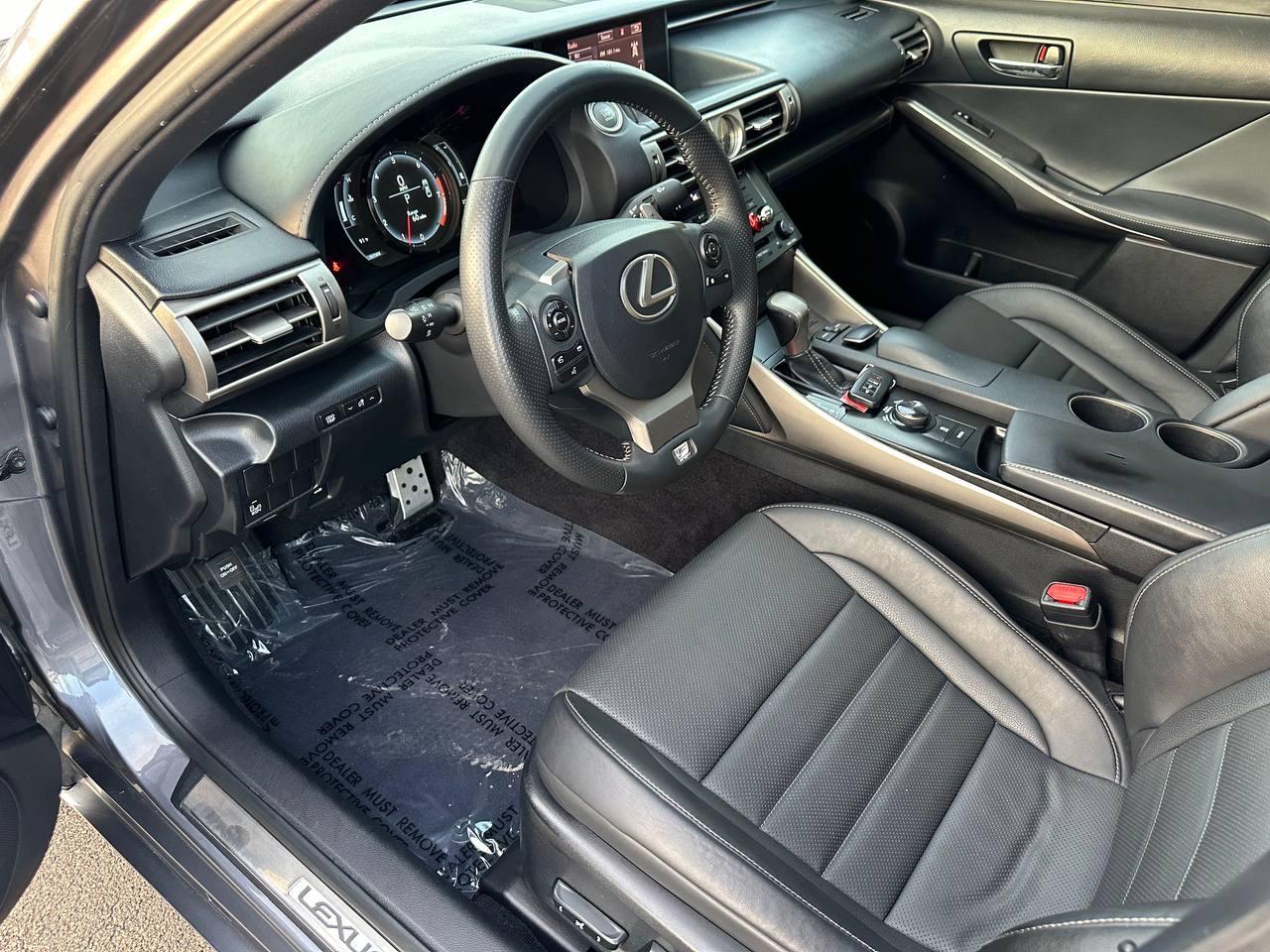 Lexus IS 350 RWD 2014