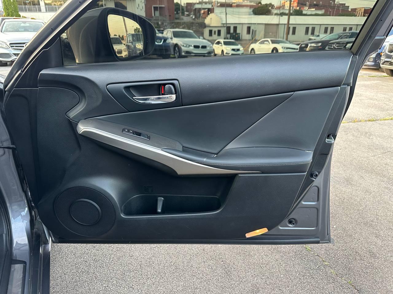 Lexus IS 350 RWD 2014