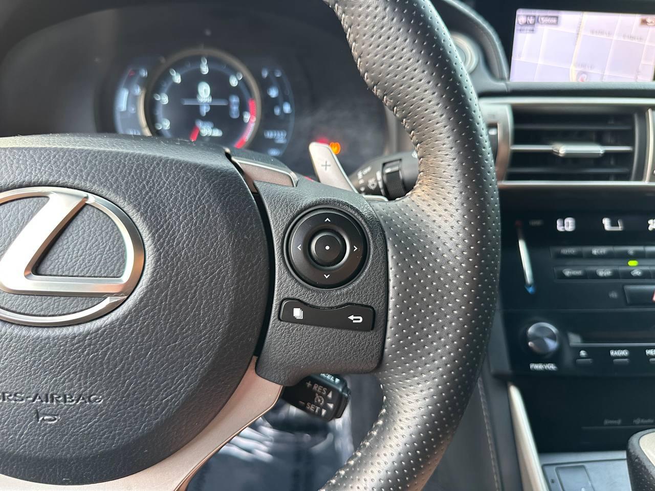 Lexus IS 350 RWD 2014