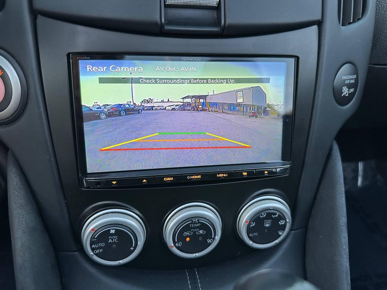 Nissan Z 370Z Touring Roadster 2012