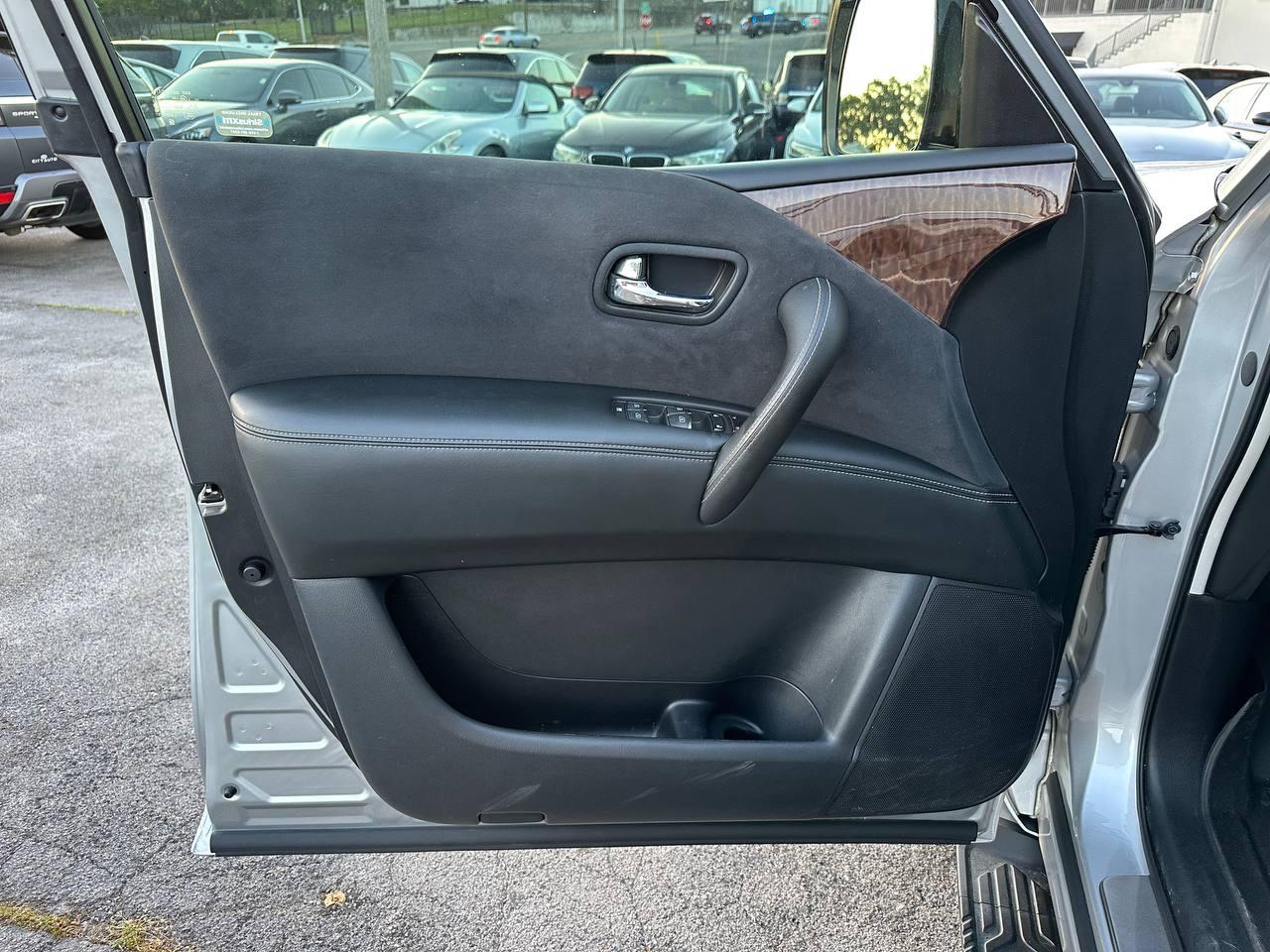 Nissan Armada SV 2WD 2018