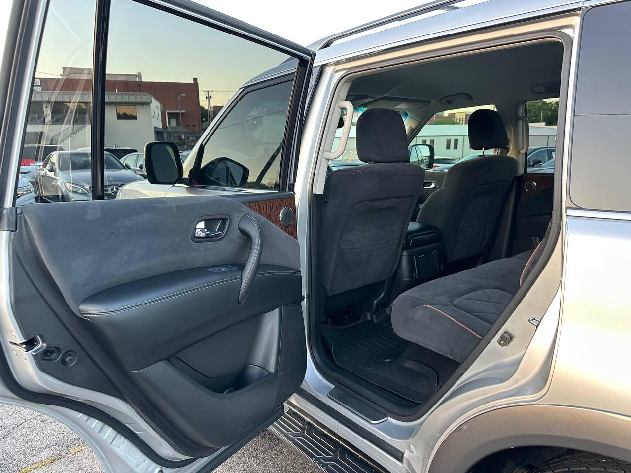 Nissan Armada SV 2WD 2018