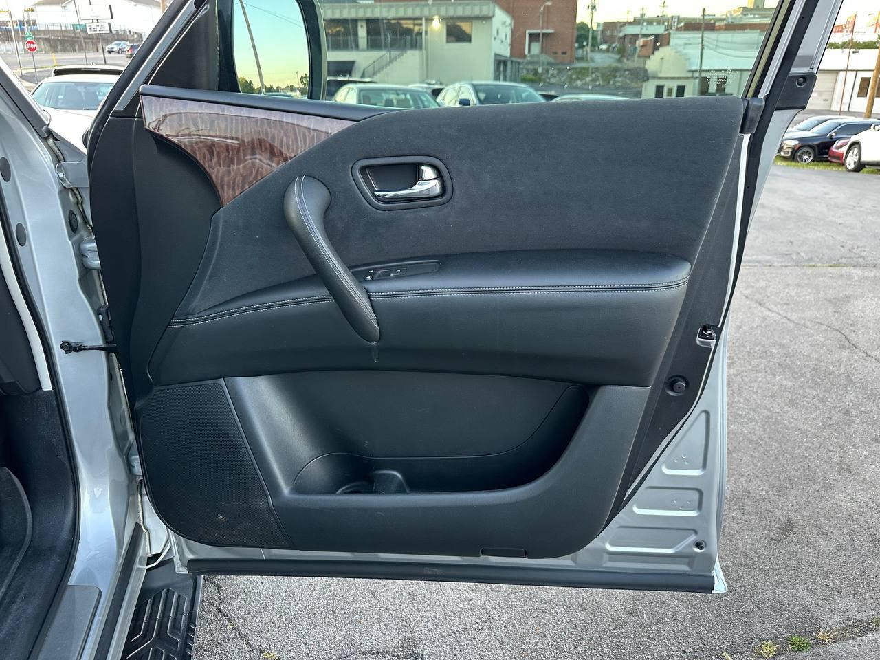 Nissan Armada SV 2WD 2018