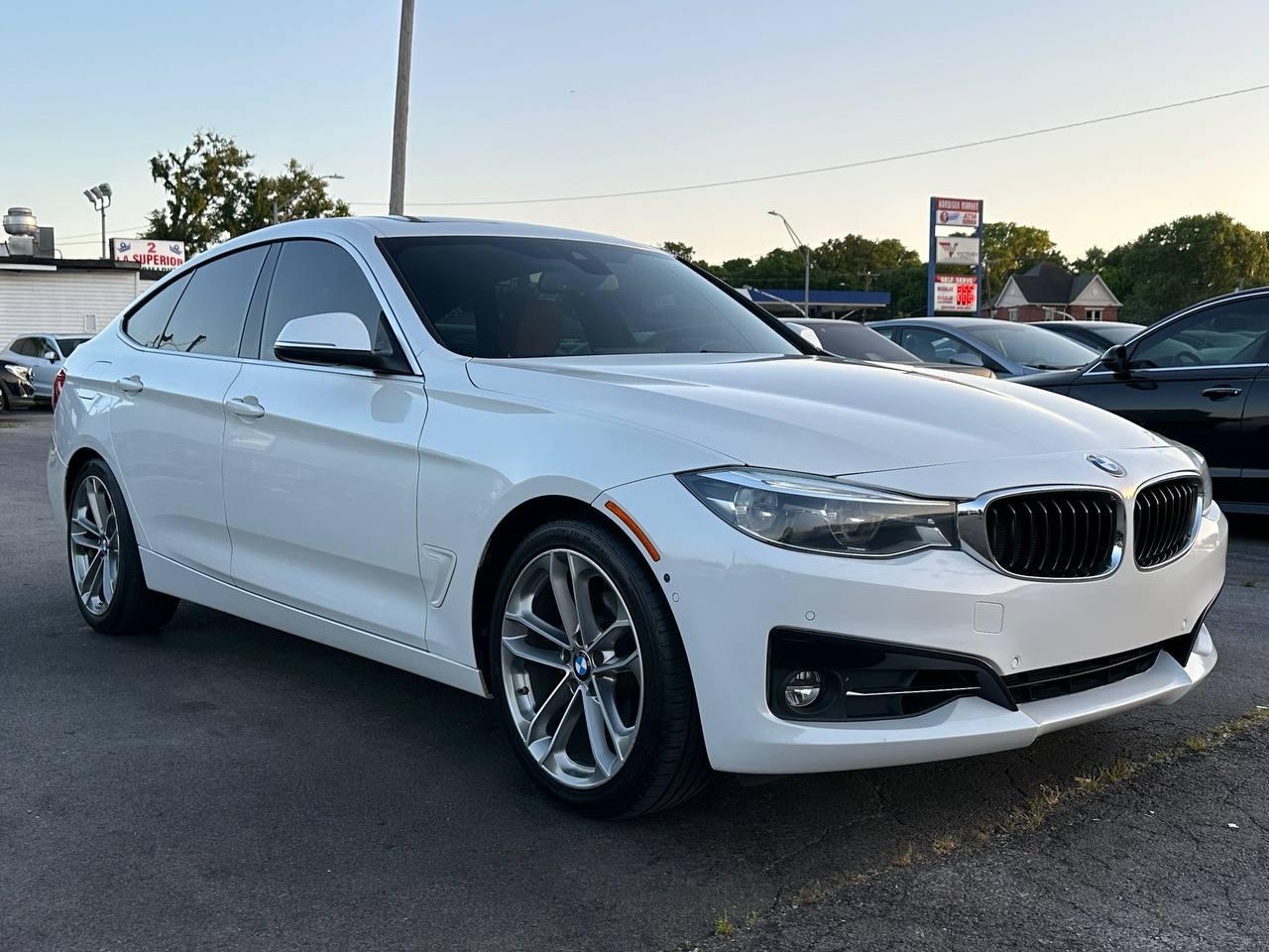 BMW 3-Series Gran Turismo 330i xDrive 2018