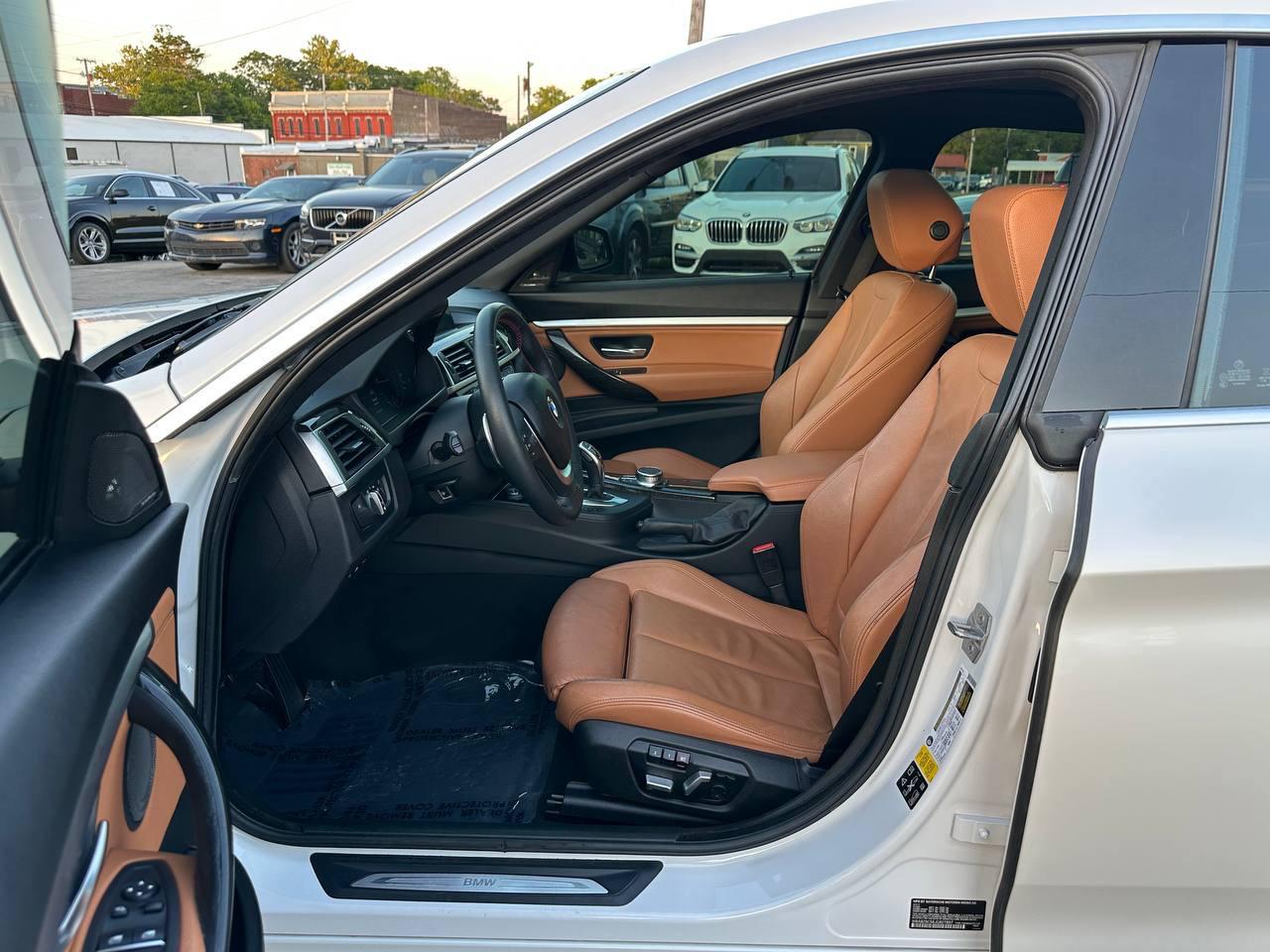 BMW 3-Series Gran Turismo 330i xDrive 2018