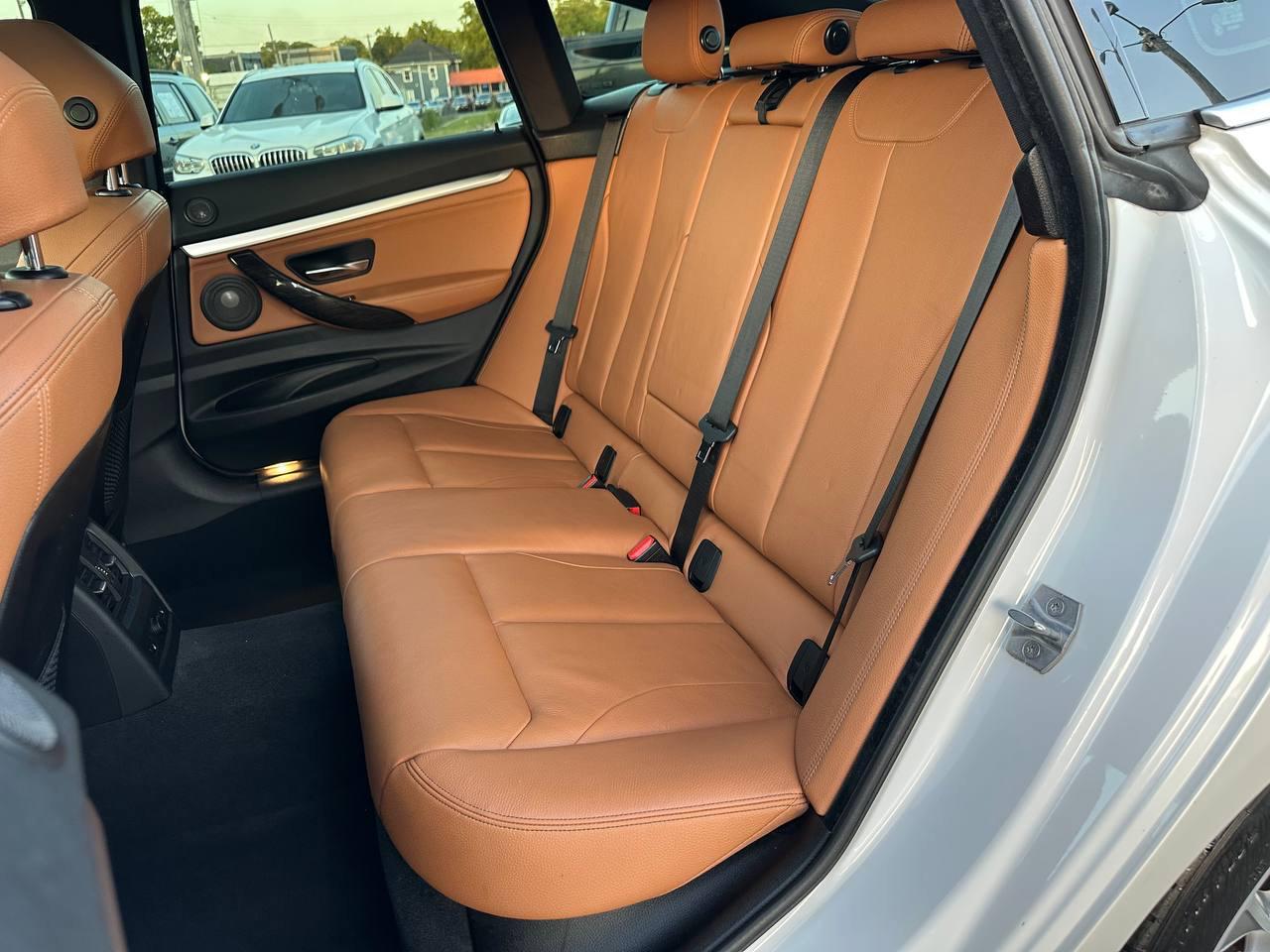 BMW 3-Series Gran Turismo 330i xDrive 2018