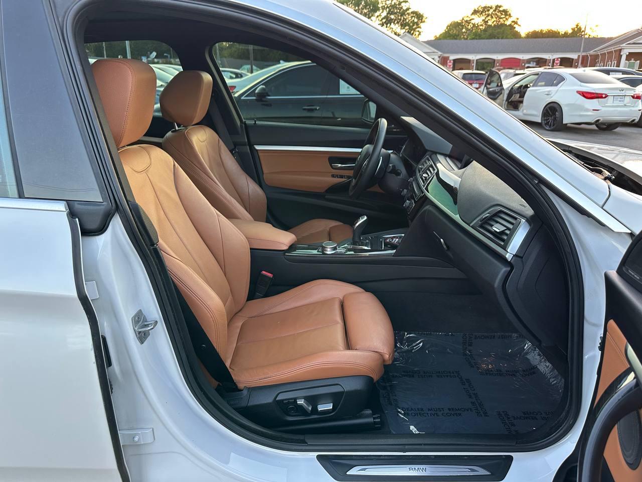 BMW 3-Series Gran Turismo 330i xDrive 2018