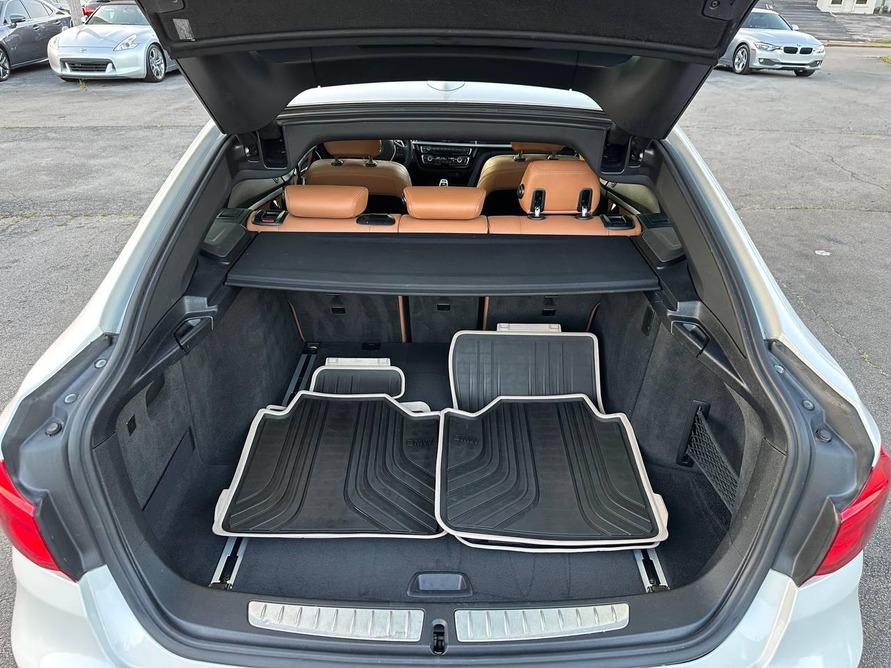 BMW 3-Series Gran Turismo 330i xDrive 2018