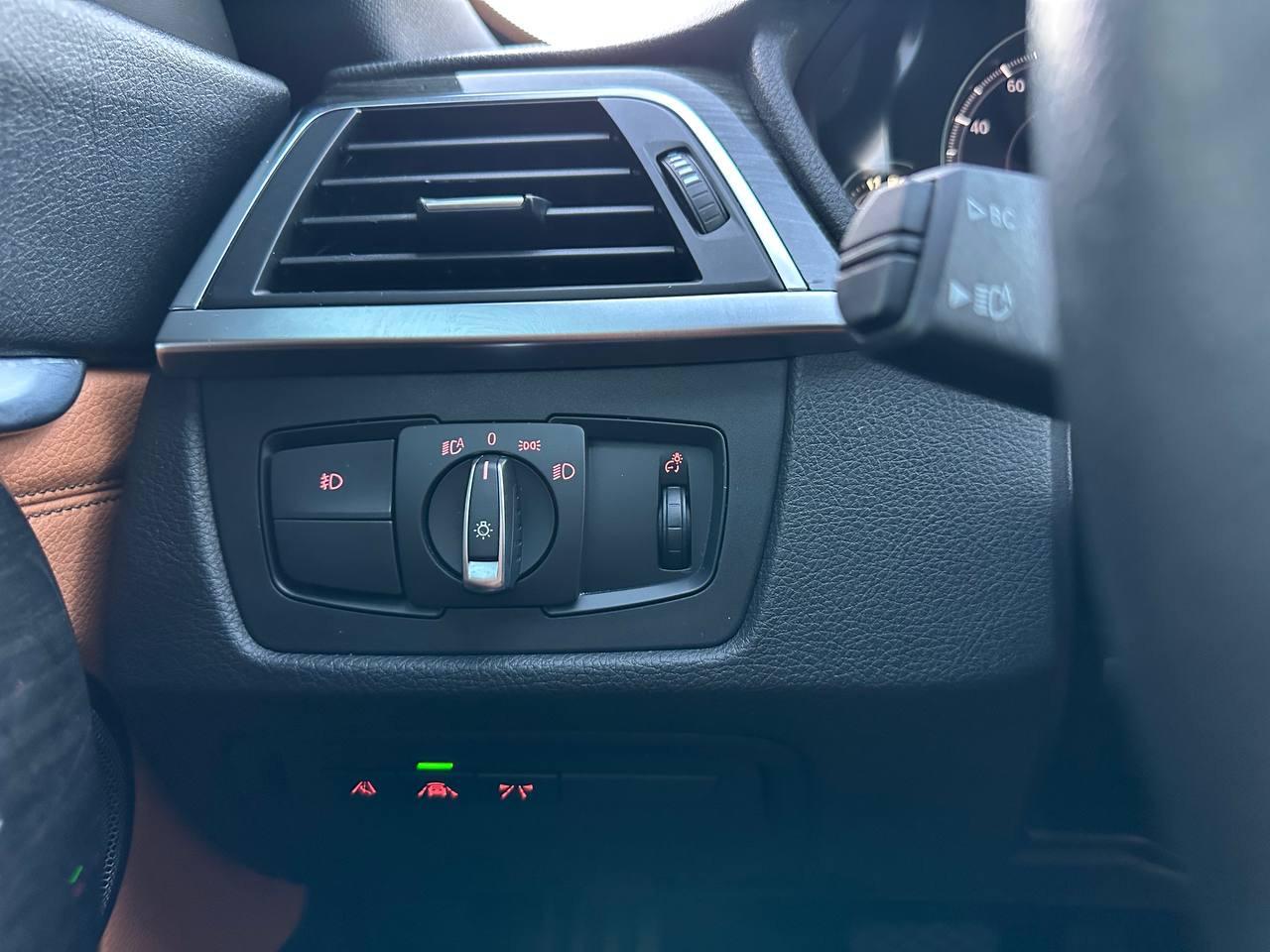 BMW 3-Series Gran Turismo 330i xDrive 2018