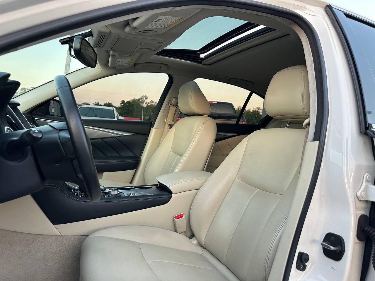 Infiniti Q50 Premium 2015