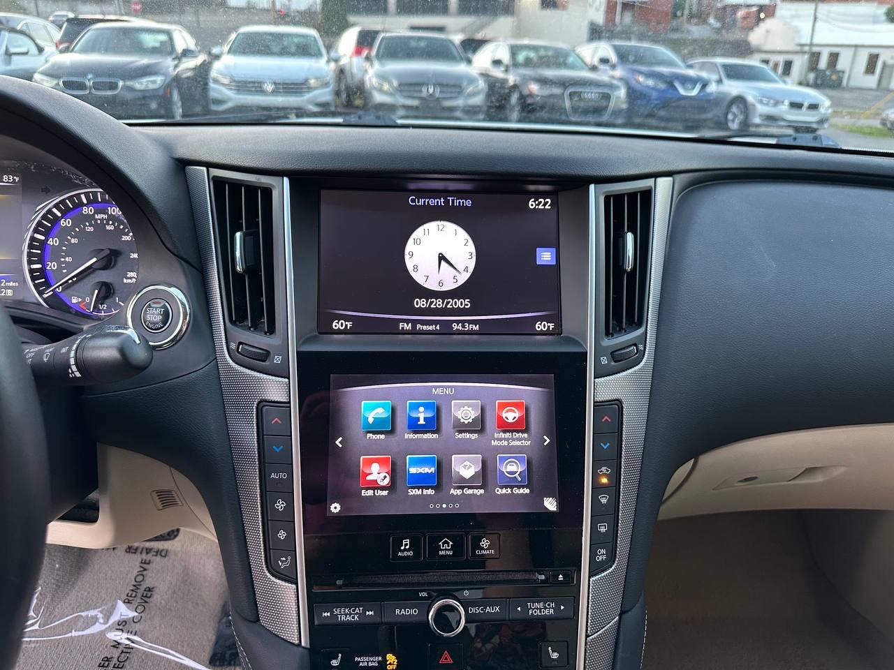 Infiniti Q50 Premium 2015