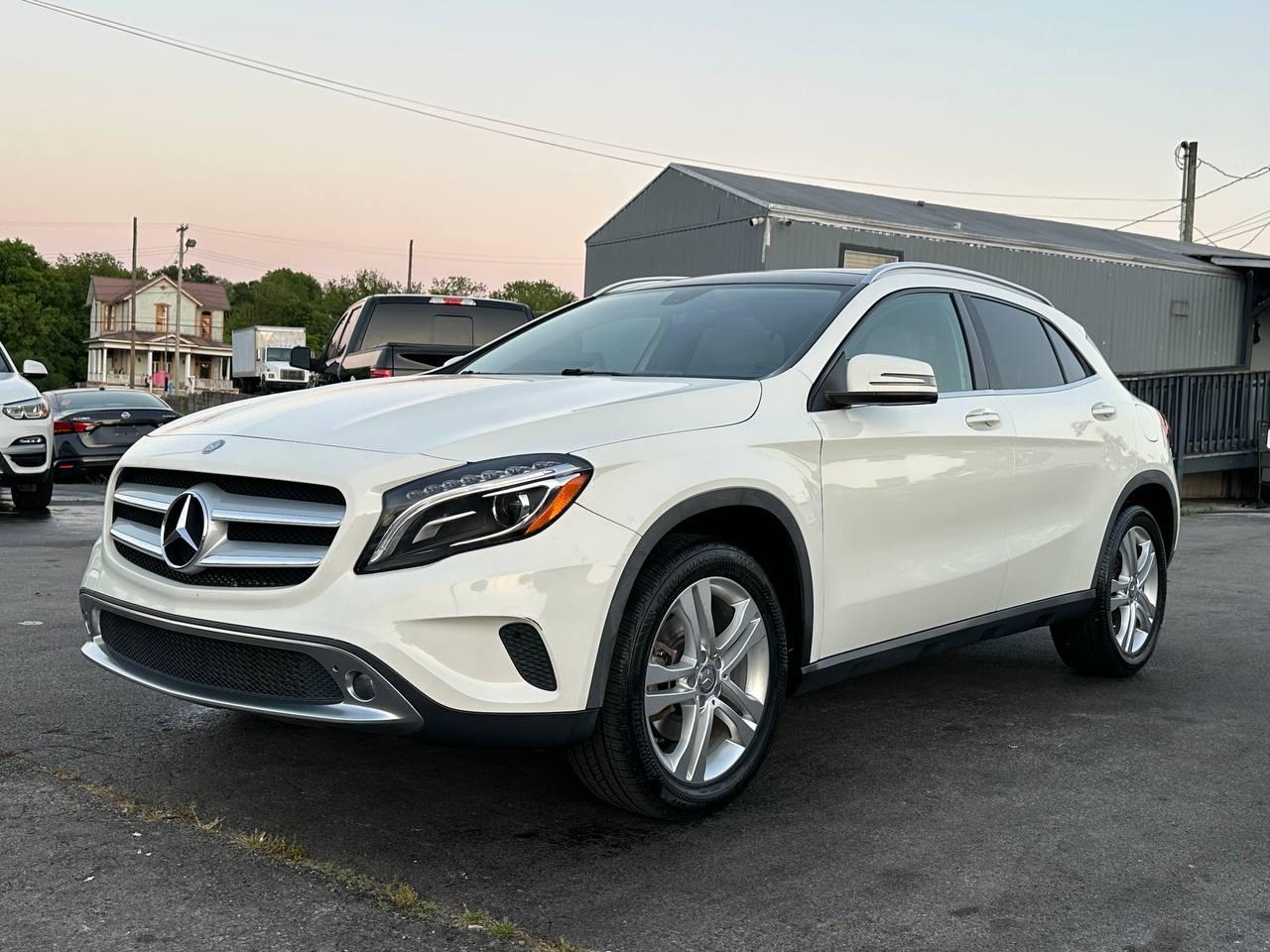 Mercedes-Benz GLA-Class GLA250 4MATIC 2015