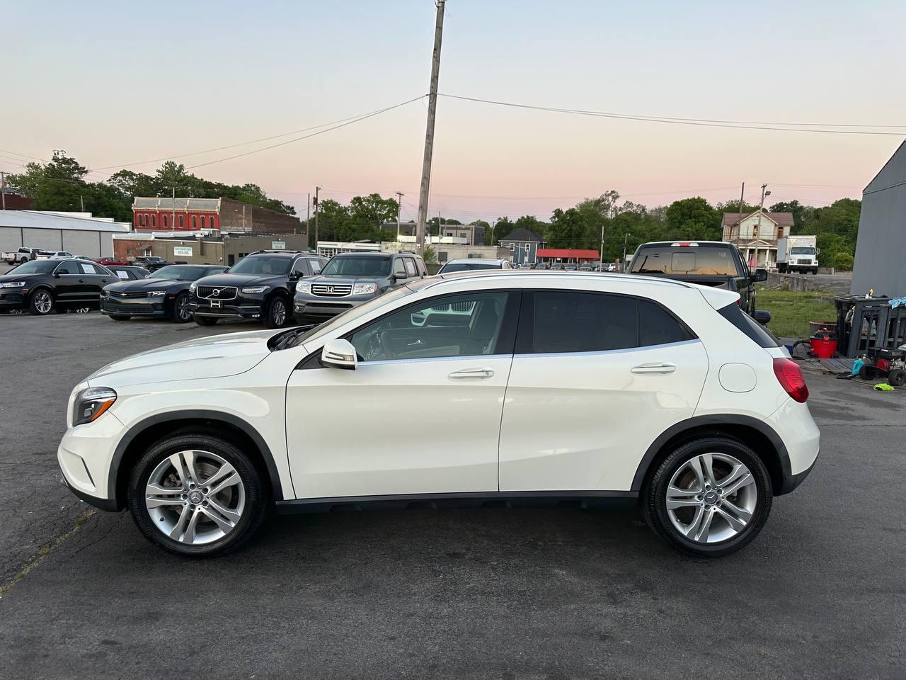 Mercedes-Benz GLA-Class GLA250 4MATIC 2015