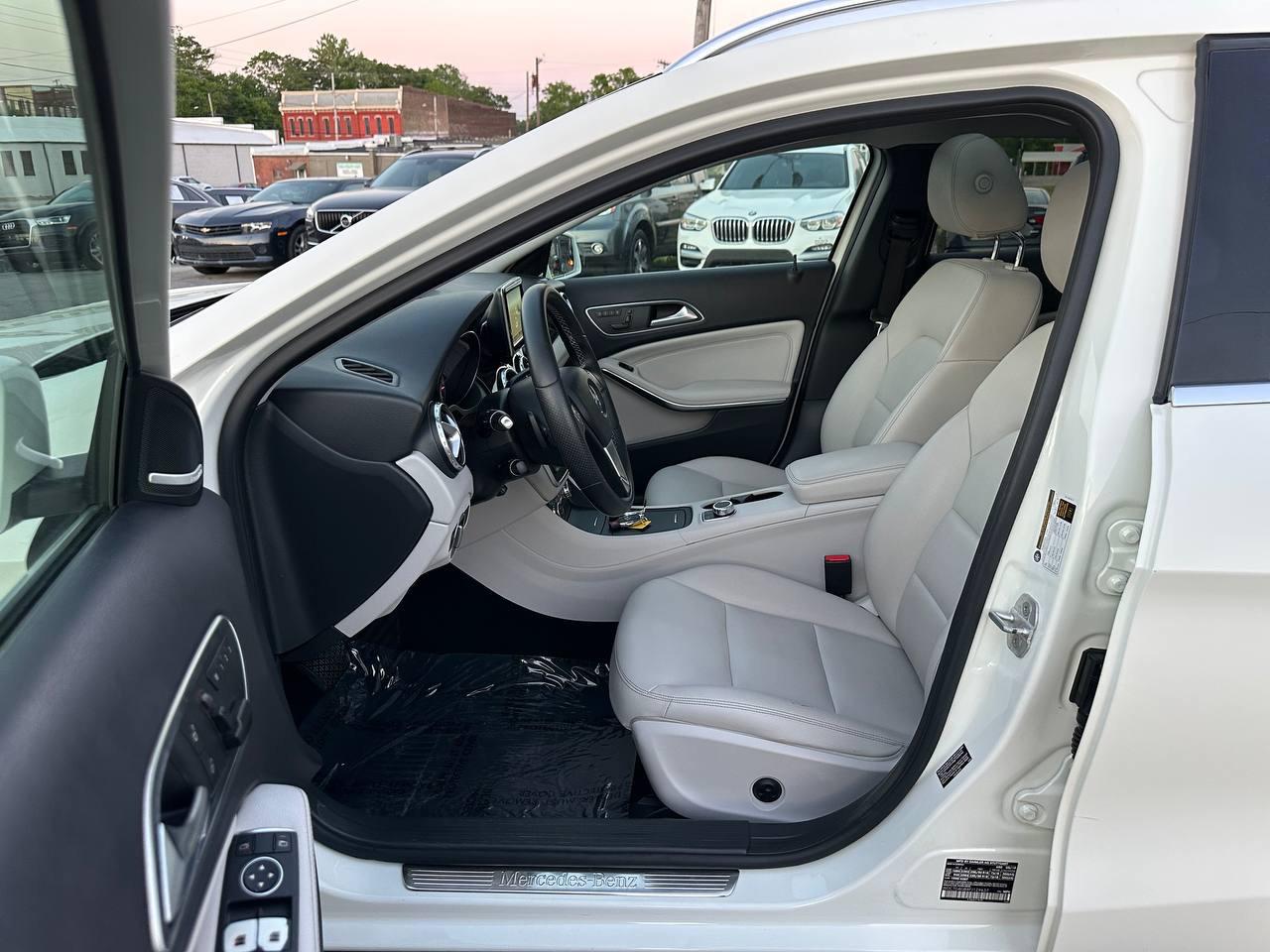 Mercedes-Benz GLA-Class GLA250 4MATIC 2015