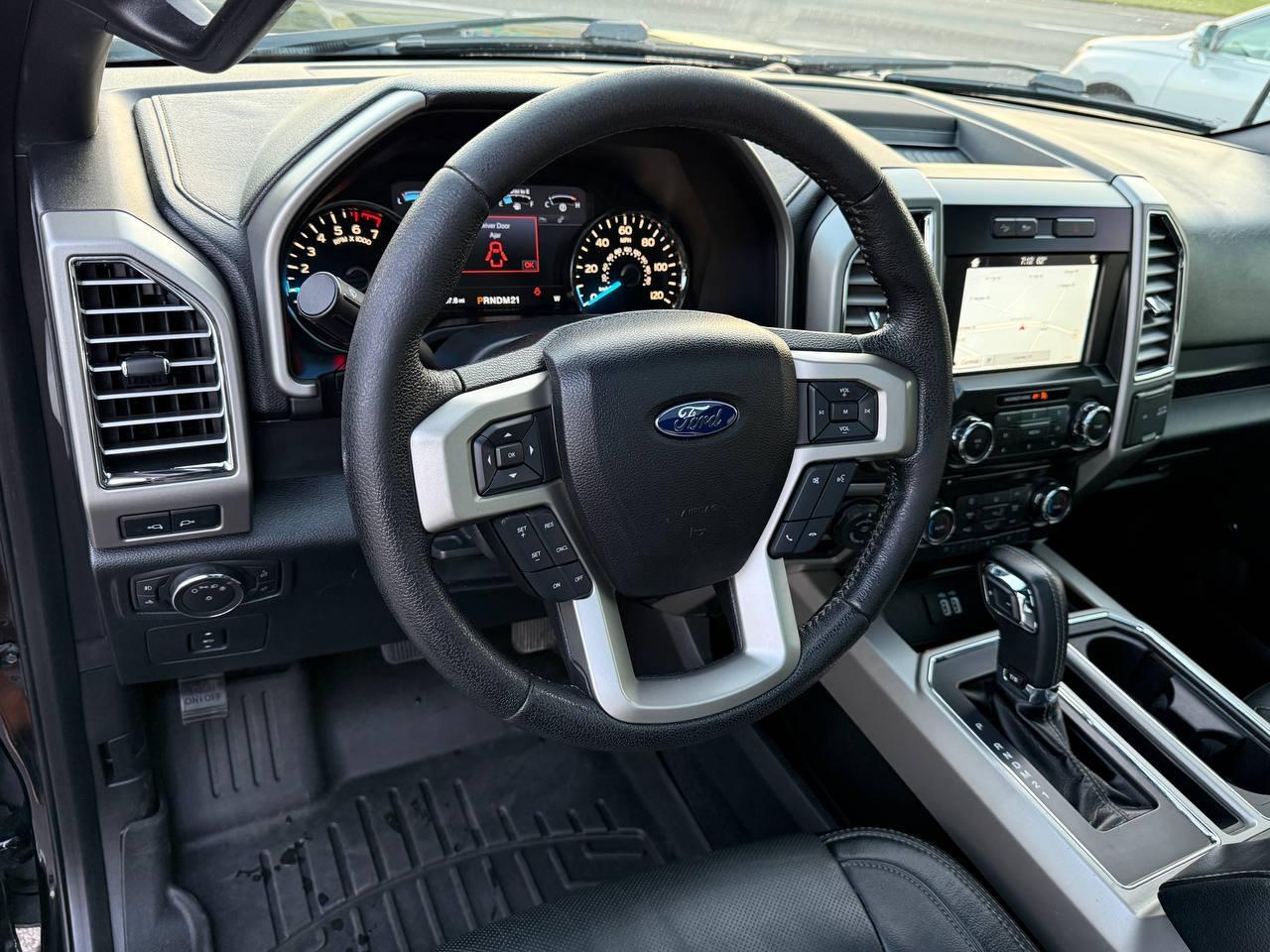 Ford F-150 Lariat SuperCrew 5.5-ft. Bed 4WD 2016