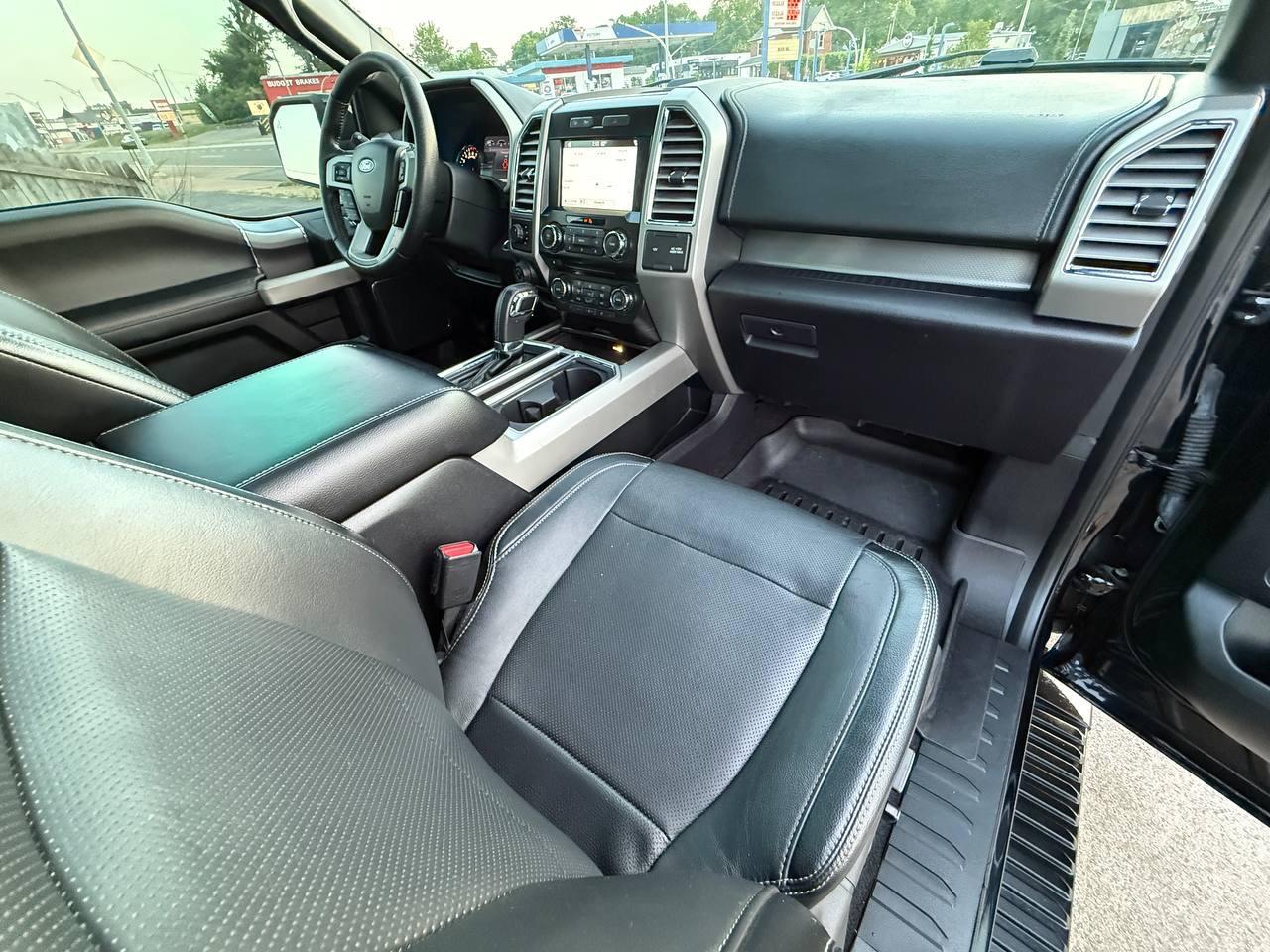 Ford F-150 Lariat SuperCrew 5.5-ft. Bed 4WD 2016