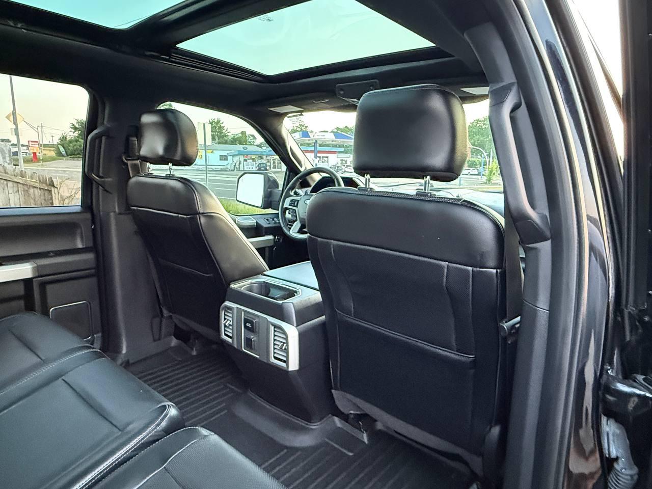 Ford F-150 Lariat SuperCrew 5.5-ft. Bed 4WD 2016