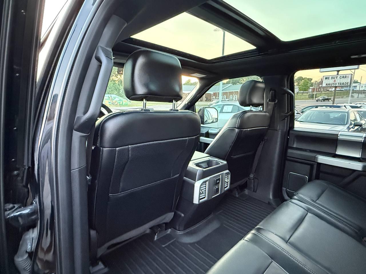 Ford F-150 Lariat SuperCrew 5.5-ft. Bed 4WD 2016