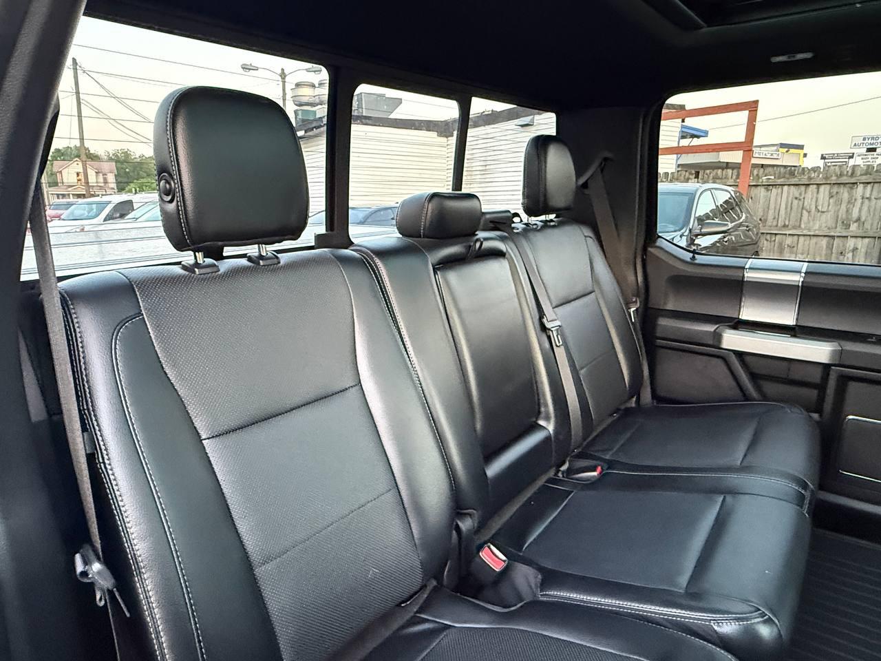 Ford F-150 Lariat SuperCrew 5.5-ft. Bed 4WD 2016